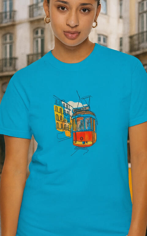 Lisboa Tram Nomadro limited edition travel T-shirt – minimalist design Tokyo – only 10 made